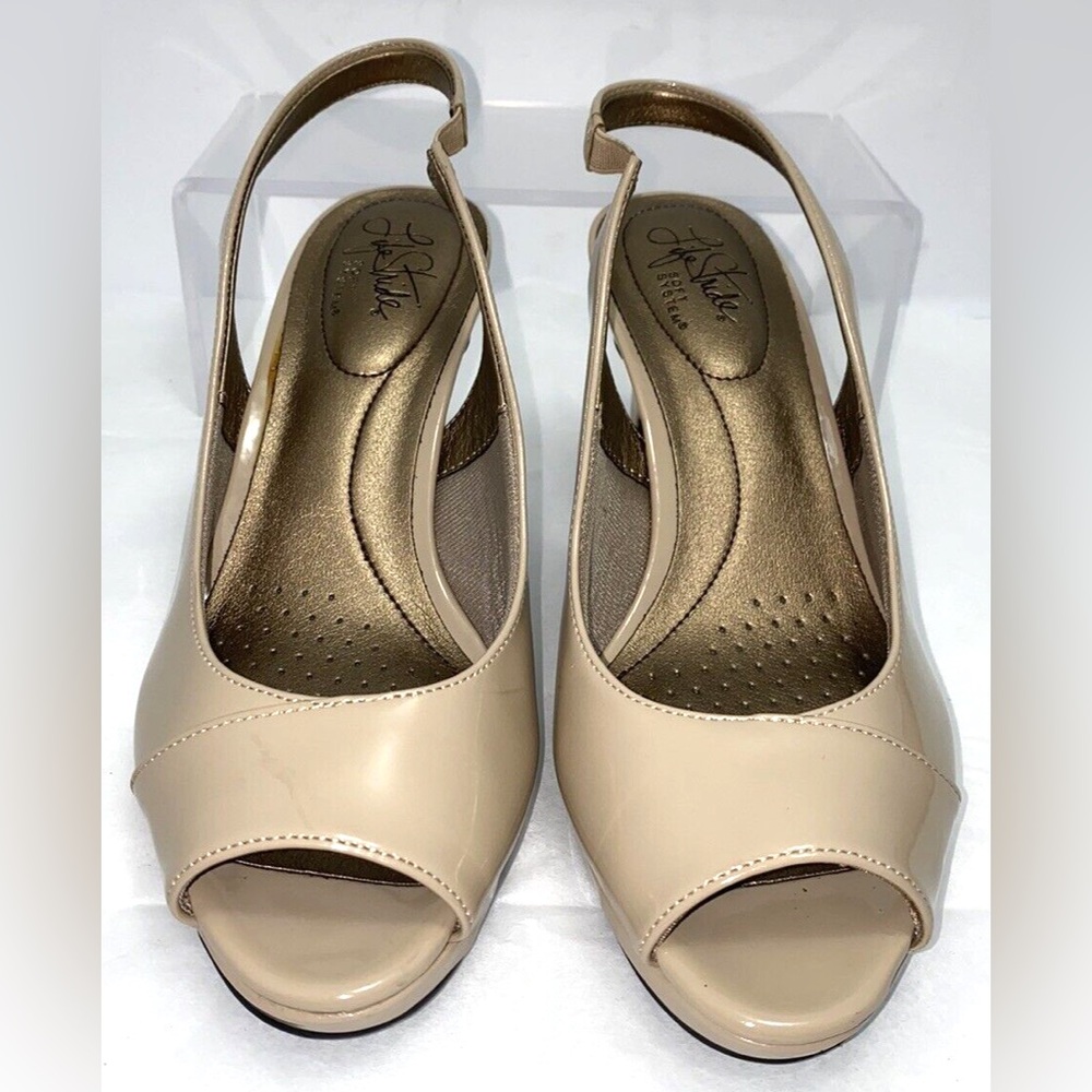 Life Stride Tan Soft System Peep-toe Slingback Heels 9.5